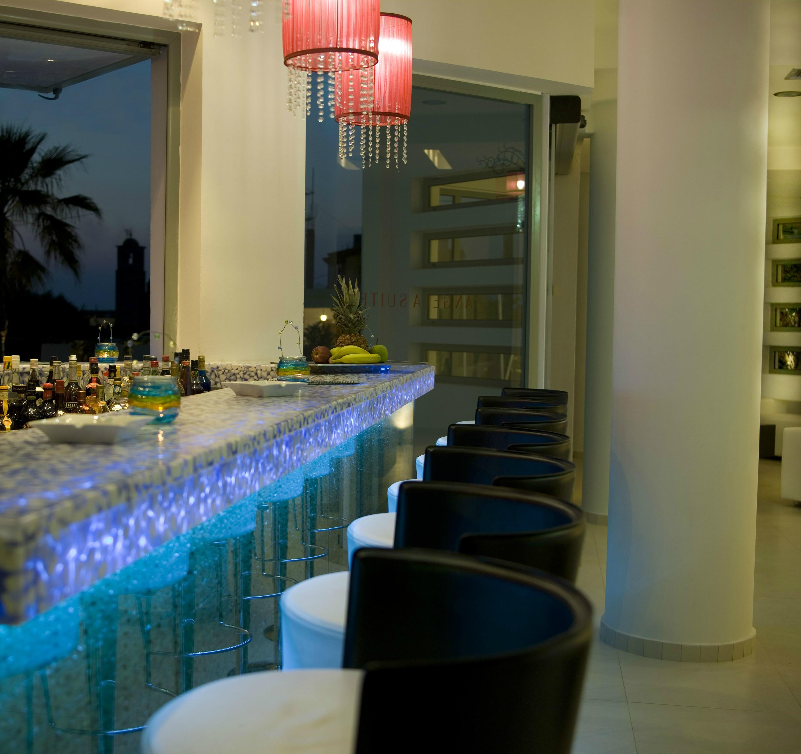 Angela Suites Boutique Hotel Sissi Extérieur photo